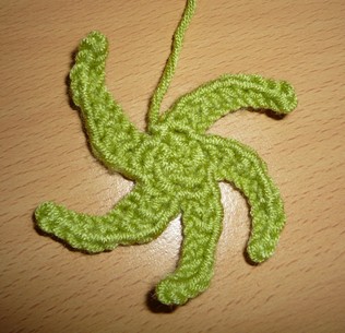 Crochet Appliqués #2 : Patron fleur à 5 pétales spiralées