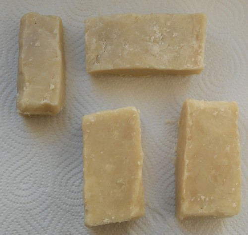Savon #2 : Mon premier savon encore caustique