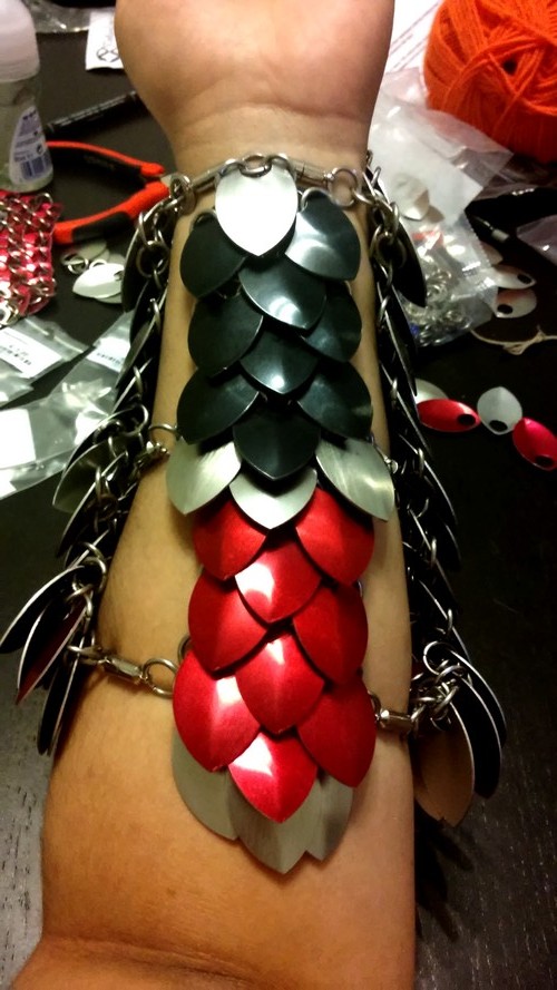 Projet Dragon Rouge #1 : Bracelets, partie 2