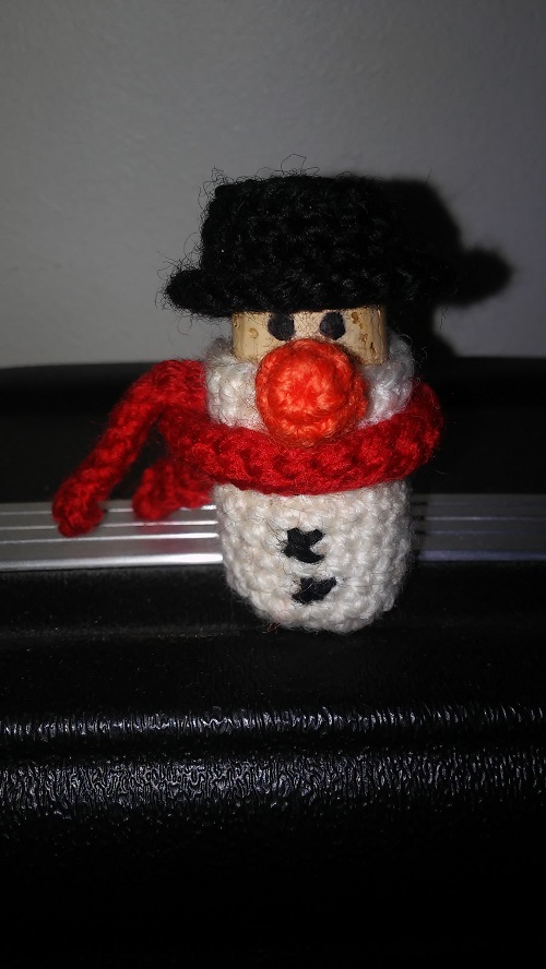 Amigurumi #26 : Patron Bonhomme de neige bouchon / Pattern Cork Snowman